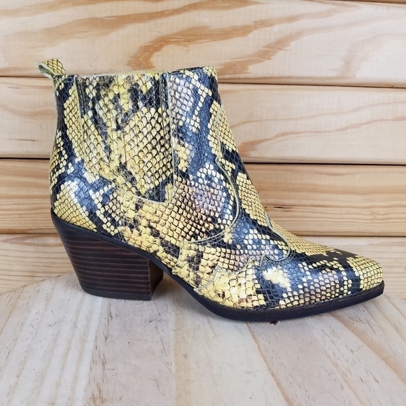 Sam Edelman Shoes - Leather Snake Print Western Ankle Boots 6 US Booties Slip-on NEW Sam Edelman